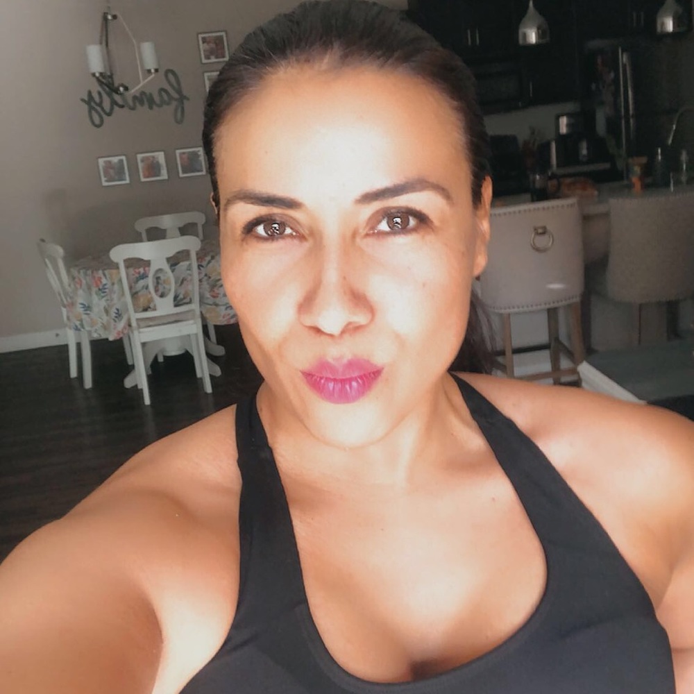 Meet your Posher, Mayra